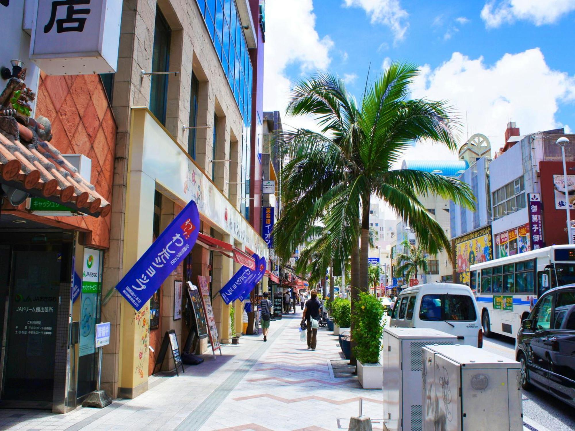 Rj Hotel Naha Exterior photo